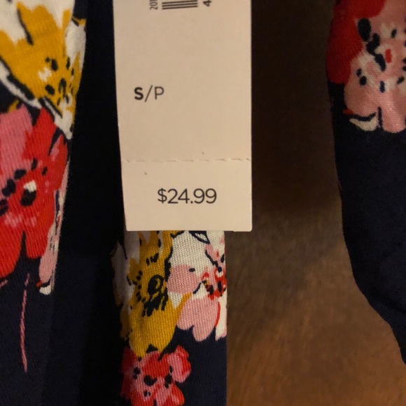 Off the shoulder shirt - Picture 2 of 2